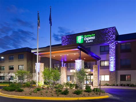 Holiday Inn Express & Suites Minneapolis (Golden。